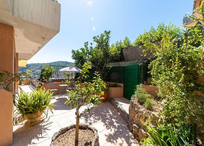 Super Terrace